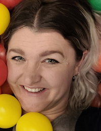 Kundin Bettina, Porträt
